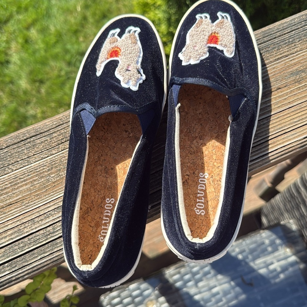 Anthropologie Soludos Kissing Llama Navy Blue Velvet Sneakers Size 7.5 - Picture 4 of 8